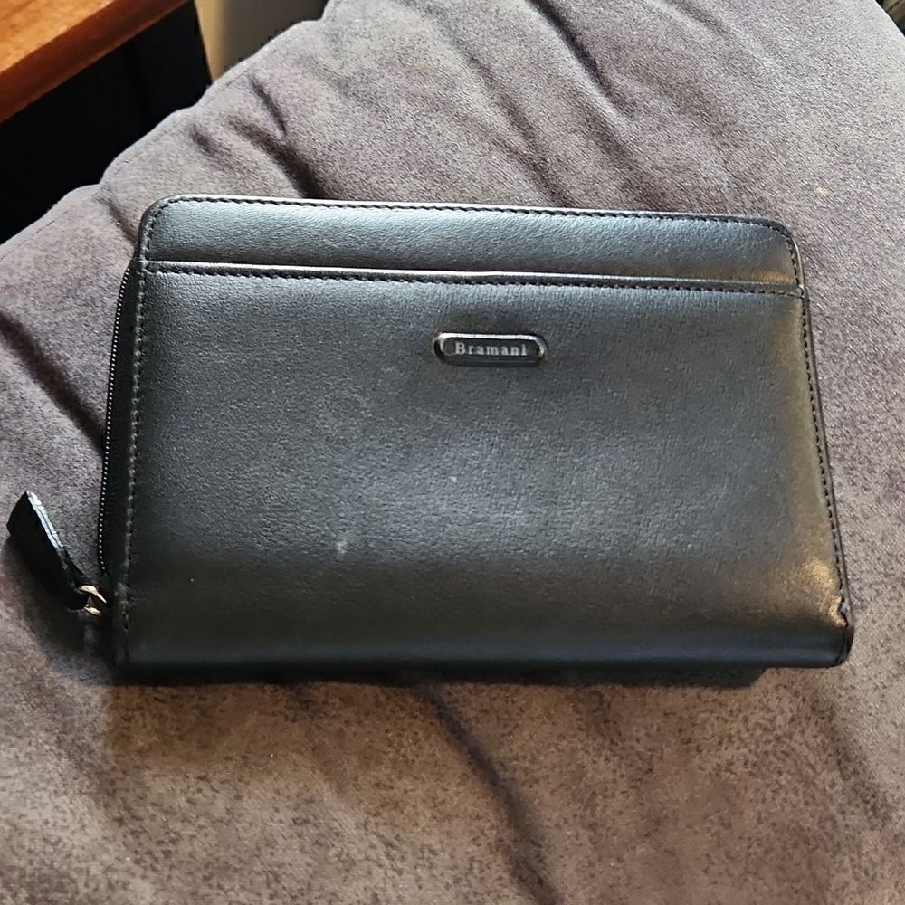 Italian black wallet bramani Italian design with snap and zipper section EUC